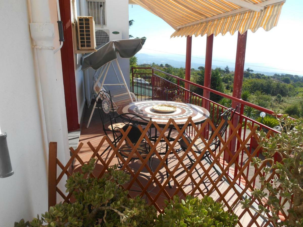 SantʼAlfio Al Villino Sunshine In Villa Con Piscina Ed Idromassaggio מראה חיצוני תמונה